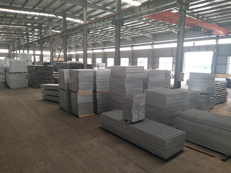 熱浸鋅插接鋼格板廠家