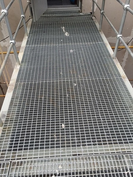 防滑鋼格板特點(diǎn) 防滑鋼格板特點(diǎn)