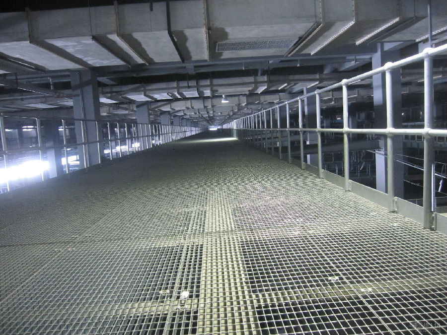 鍍鋅<a href='http://m.xy-hyd.com'>鋼格柵</a> 鍍鋅鋼格柵