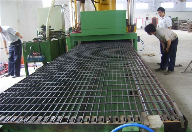 建筑平臺(tái)熱鍍鋅鋼格柵