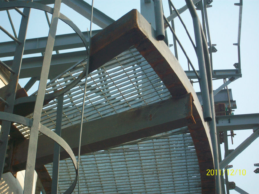 平臺(tái)鍍鋅鋼格柵廠家